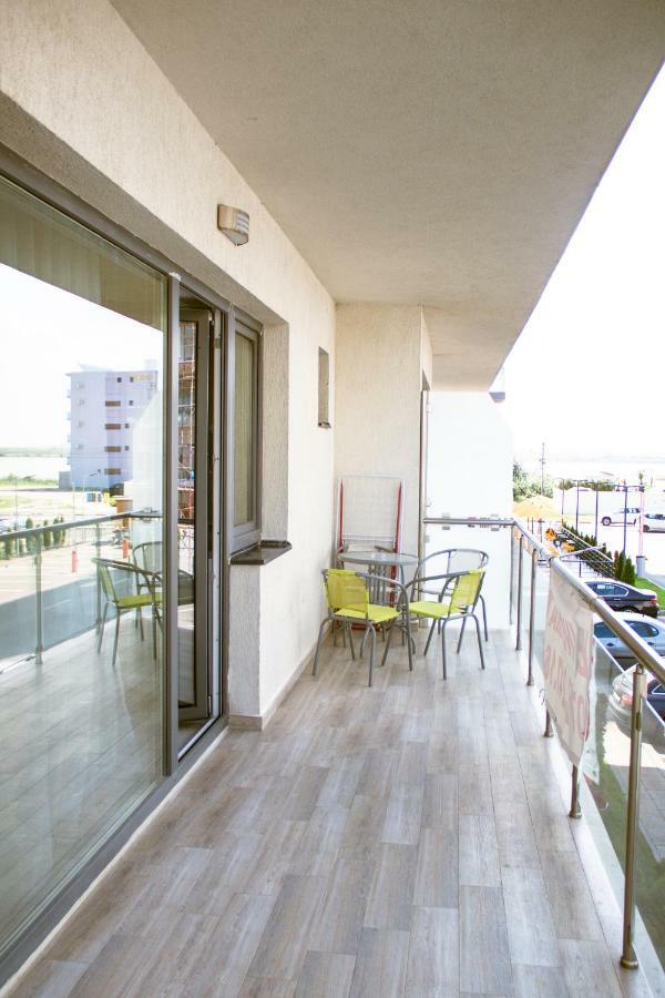 Bright Apartments Mamaia Nord Exteriér fotografie